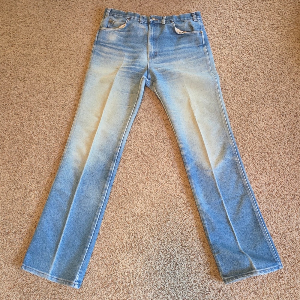 Vintage Manhattan Mens Light Wash Straight‎ Leg Jeans Made in USA 36x34 Blue - Picture 1 of 9